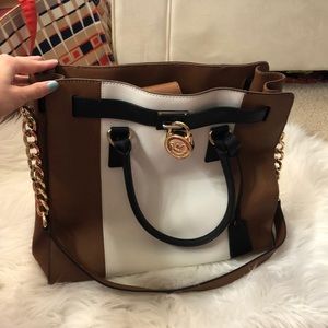 Michael Kors purse